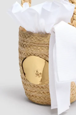 Iconic bucket bag in raffia