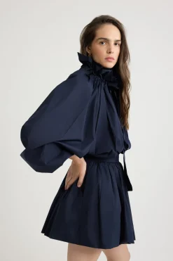 Iconic drawstring top in organic cotton poplin