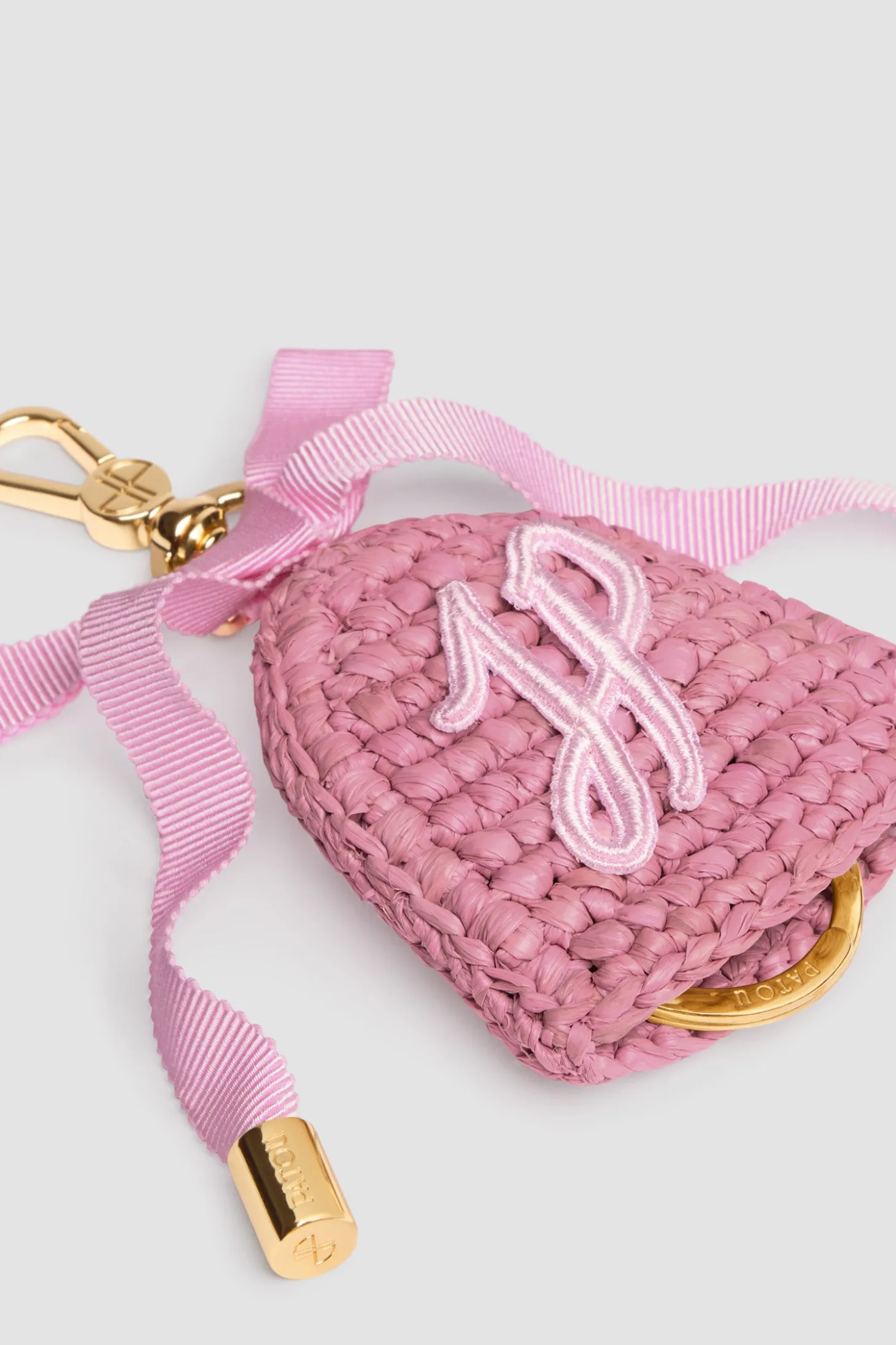 Keyholder in raffia