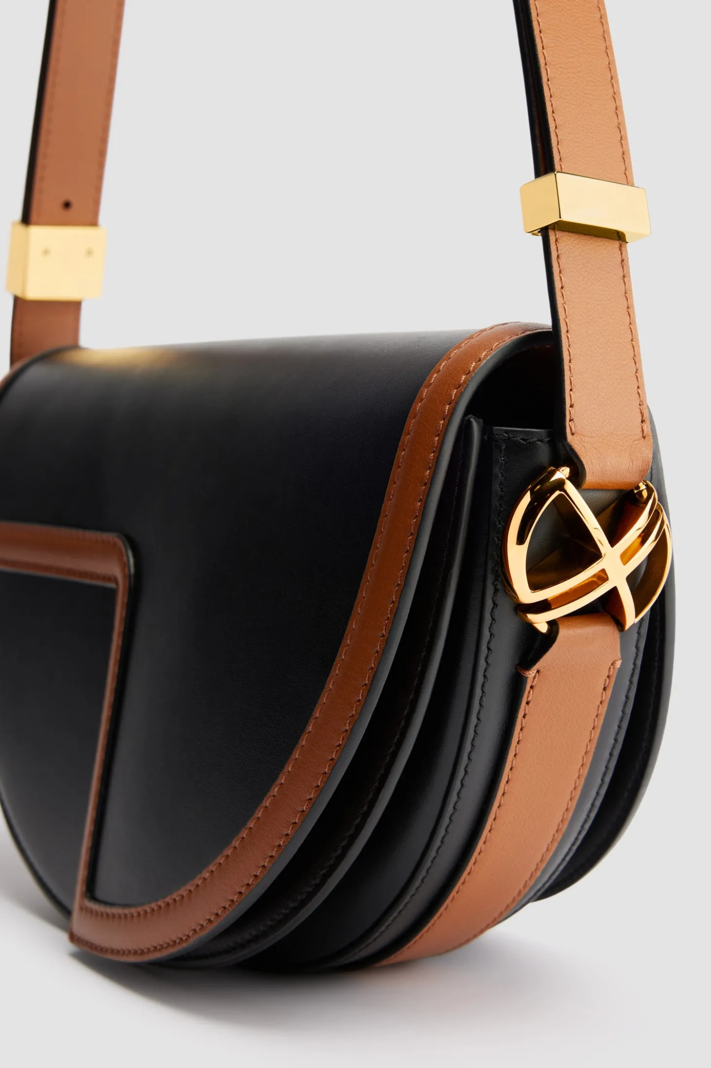 Le Patou two-tone bag in leather