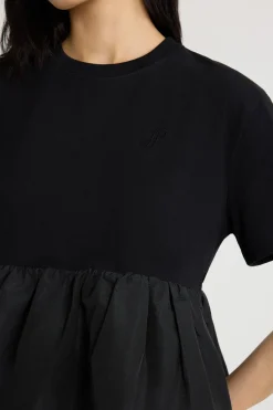 Ruffle hem t-shirt in organic cotton and faille